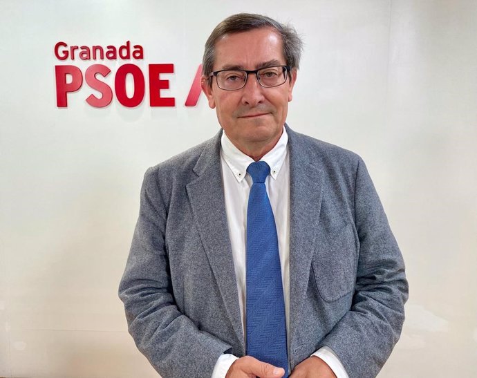 Archivo - El secretario general del PSOE de Granada, Pepe Entrena. Archivo.