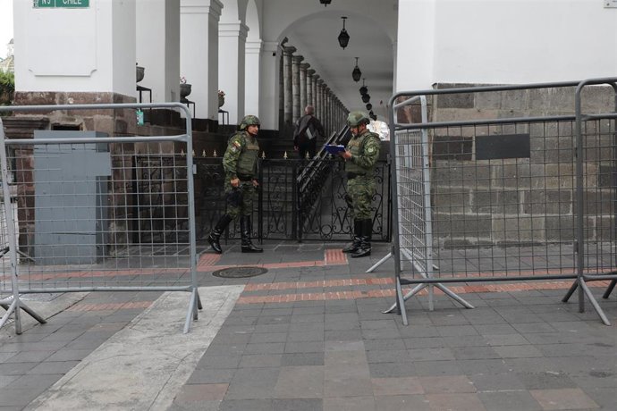 Militares de Ecuador en Quito