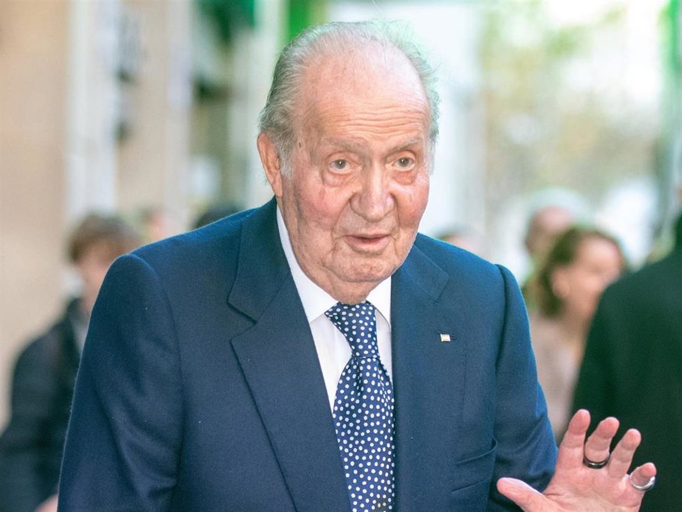 El Rey Juan Carlos, de nuevo envuelto en la polémica tras la celebración de su cumpleaños en Emiratos Árabes