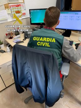 Archivo - Agente de la Guardia Civil