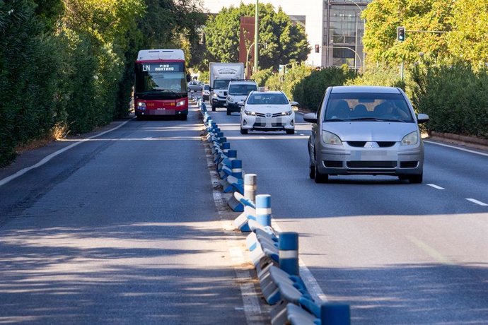 Archivo - Autobús de Tussam.