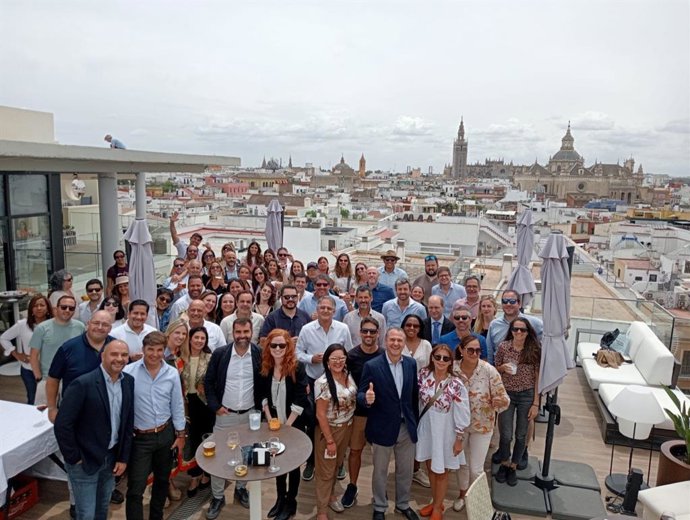 Más de 2.200 profesionales de 32 países conocen Andalucía en las acciones inversas de 2023.