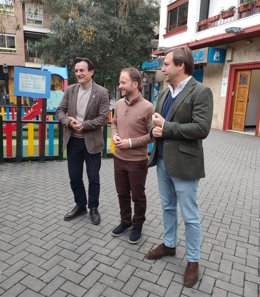 Antonio Repullo (d), junto a Agustín González y Erik Domínguez.