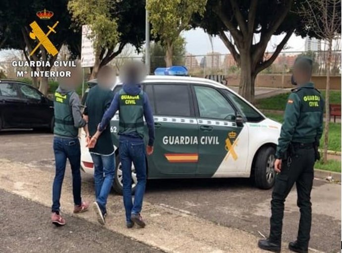 Uno de los detenidos por el robo de un vehículo en Laguna de Duero.
