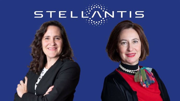 Las incorporaciones a Stellantis Iberia de Paula Masclans, nueva directora de e-Mobility & 2STM para España y Portugal, y a su derecha, Cristina Pérez, nueva directora de Marketing de Citroën en España.