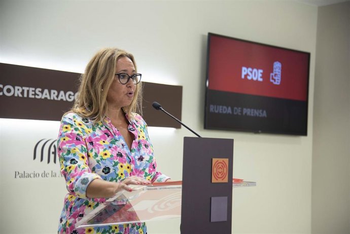 Archivo - La portavoz del PSOE Aragón, Mayte Pérez.