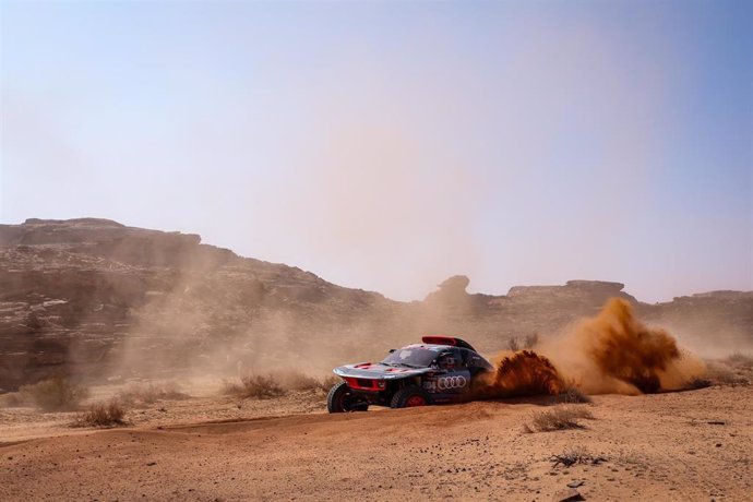 Carlos Sainz (Team Audi Sport, Audi RS Q E-Tron) en el Rally Dakar 2024