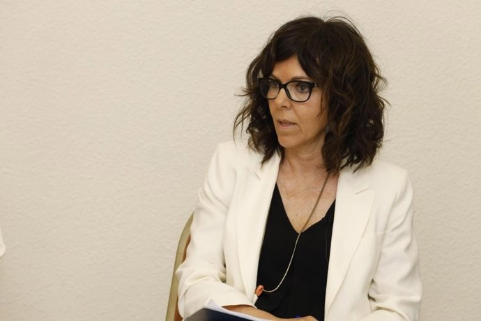 Archivo - La parlamentaria andaluza del PSOE María Ángeles Prieto, en imagen de archivo