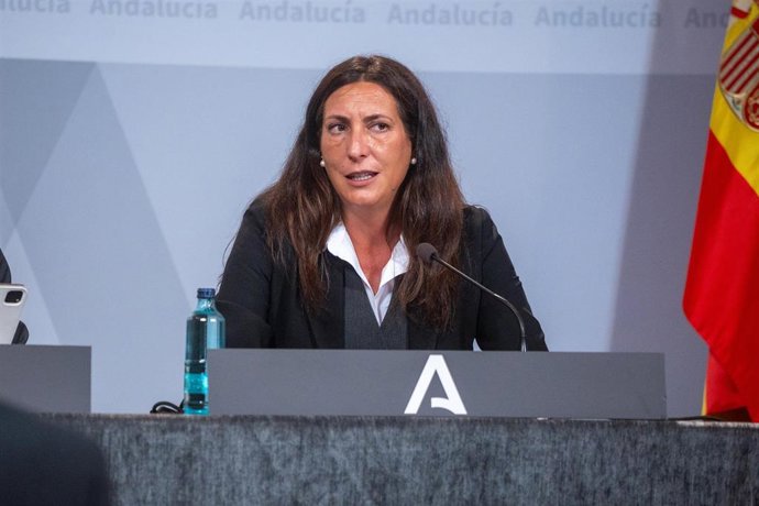 Archivo - La consejera Loles López en una imagen de archivo 
