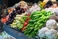 Sindicatos valoran el descenso del IPC en diciembre, pero piden a empresarios "no oponerse" a la subida del SMI