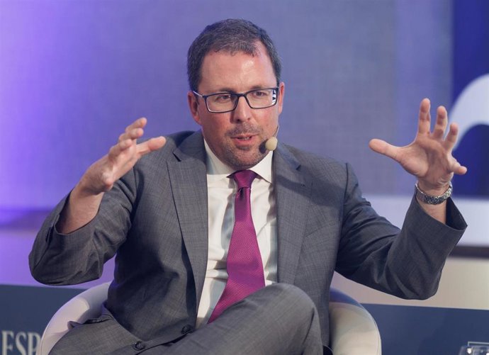 Archivo - El presidente de Renfe, Raül Blanco