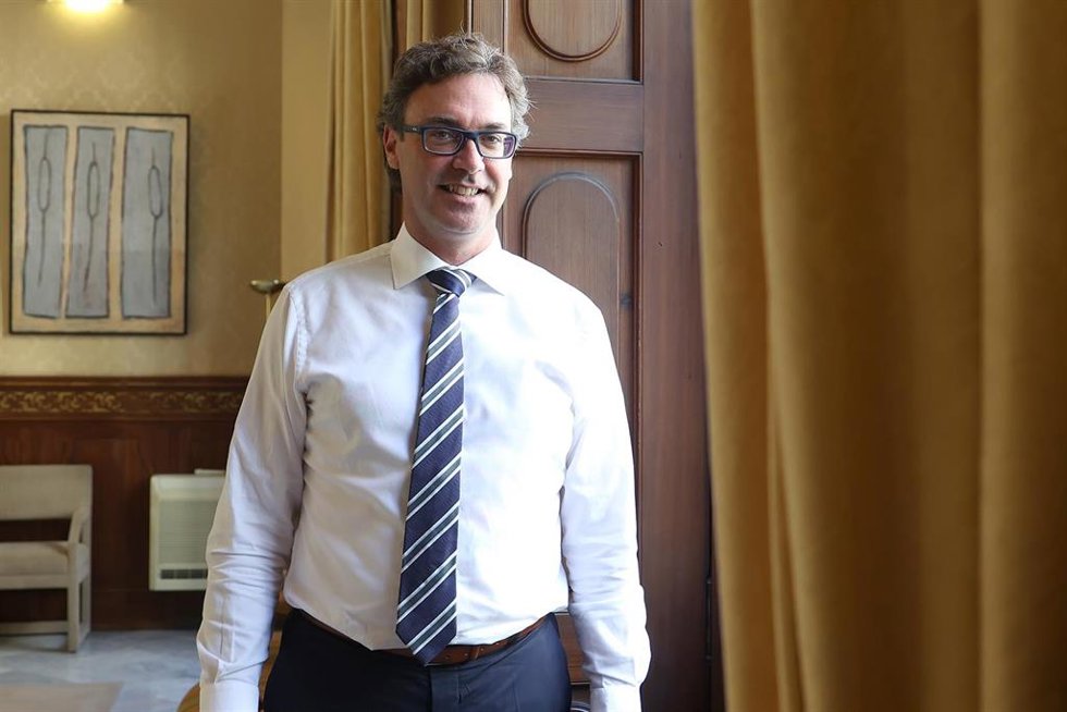 Archivo - El vicepresidente y conseller de Economía, Hacienda e Innovación de Baleares, Antoni Costa.