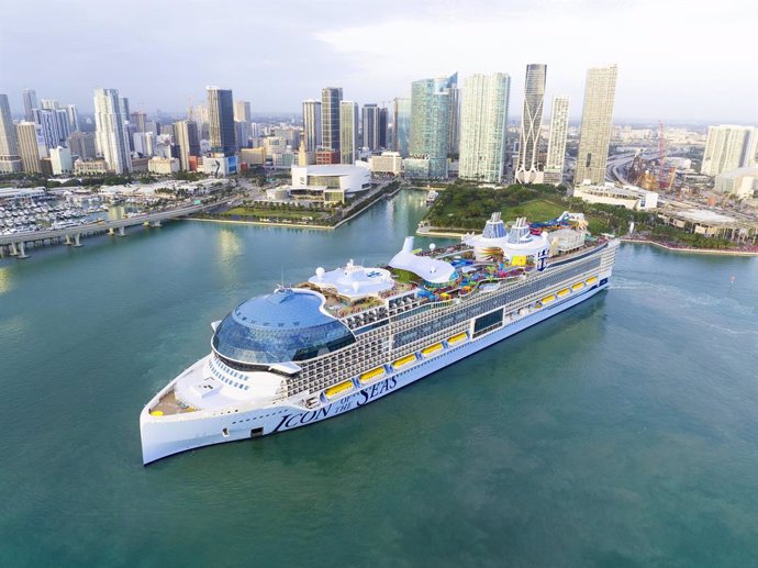 Icon of the Seas llega a Miami para su bautismo y su viaje inaugural el próximo 27 de enero