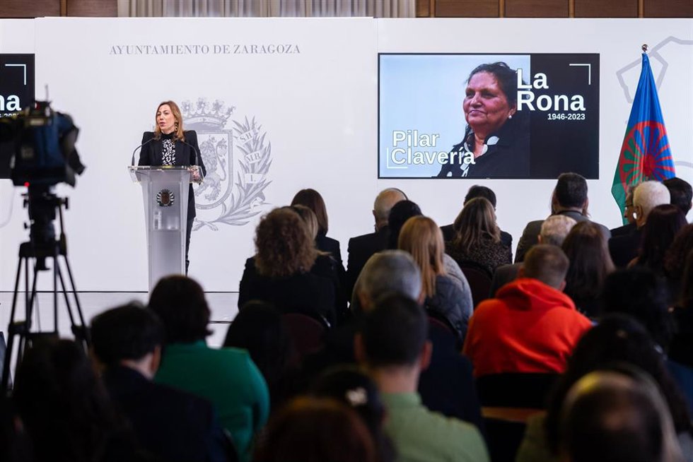 Homenaje a la Tía Rona