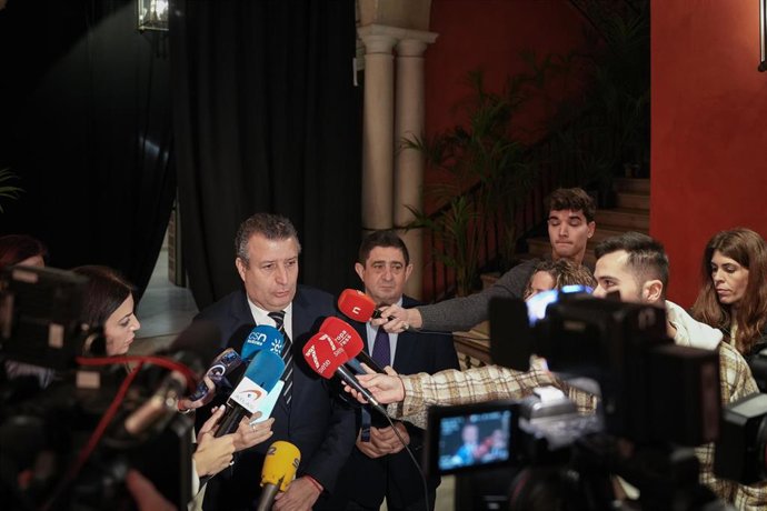 El presidente de la Diputación de Sevilla, Javier Fernández