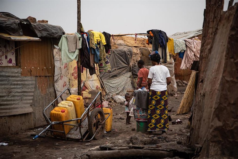 Archivo - Campamento de desplazados en Bamako, Malí