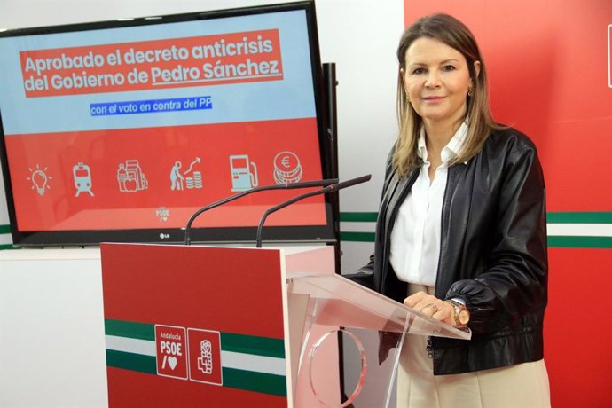 La diputada del PSOE de Jaén Ana Cobo.