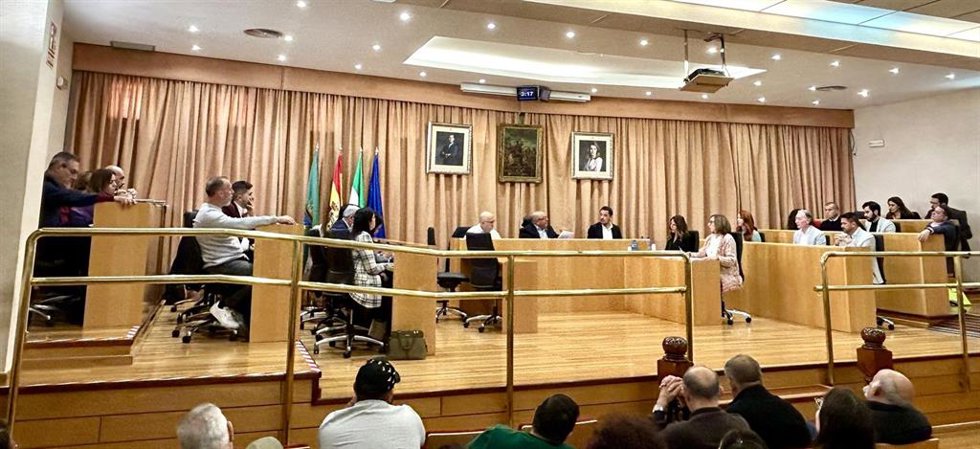Imagen de archivo de una sesión plenaria en el Ayuntamiento de Vélez-Málaga.