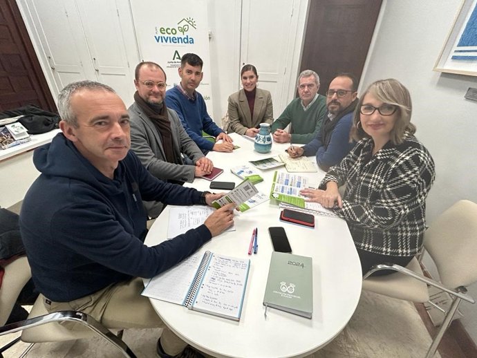 Diputación de Huelva acerca a municipios el asesoramiento para mejorar la eficiencia energética de edificios y vivienda