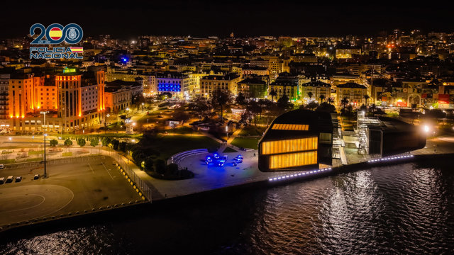 Iluminación Santander 200 aniversario Policía Nacional