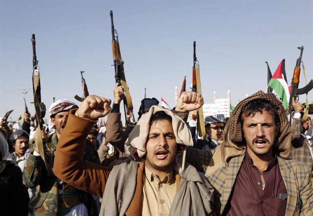Marcha a favor de la insurgencia hutí en Saná (Yemen) 
