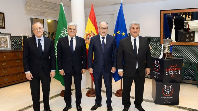 Recepción oficial en la Embajada de España en Riad