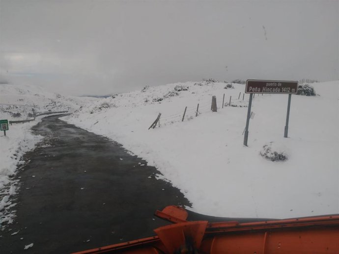 Archivo - Imagen de archivo del Puerto de Peña Hincada (La Rioja)