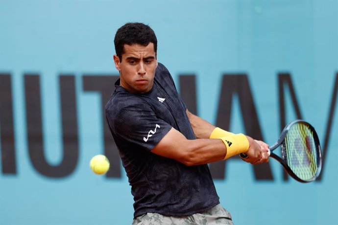 Archivo - Jaume Munar of Spain in action against Tallon Greikspoor of The Netherlands during the Mutua Madrid Open 2023 celebrated at Caja Magica on Abril 28, 2023 in Madrid, Spain.