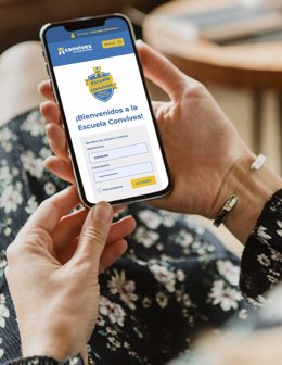 Archivo - Aplicación de la Escuela Convives, una plataforma con la que la Asociación Convives con Epasticidad trabaja para que las personas que conviven con discapacidad mejoren su autonomía.