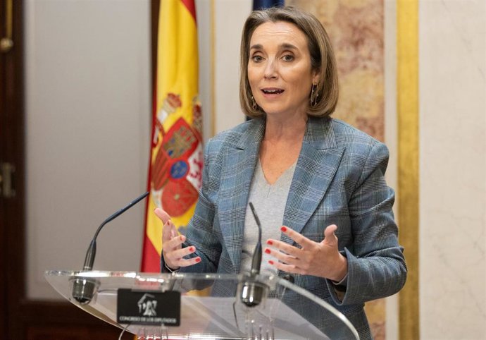 Archivo - La secretaria general del PP, Cuca Gamarra, ofrece una rueda de prensa posterior al discurso de investidura del presidente del Gobierno en funciones, en el Congreso de los Diputados, a 15 de noviembre de 2023, en Madrid (España).