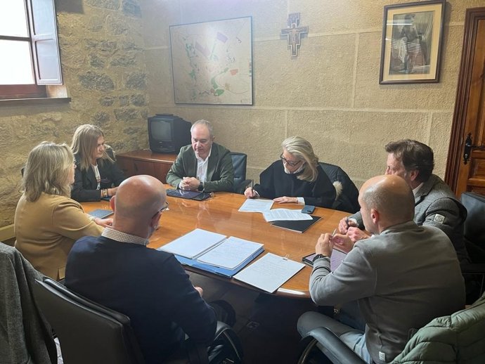 Ayuntamiento de Jaén y Colegio de Arquitectos trabajan para acortar plazos en concesión de licencias de obras