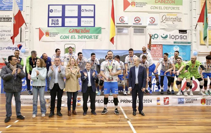 Textil Santanderina gana la Copa del Príncipe de Voleibol 2024.