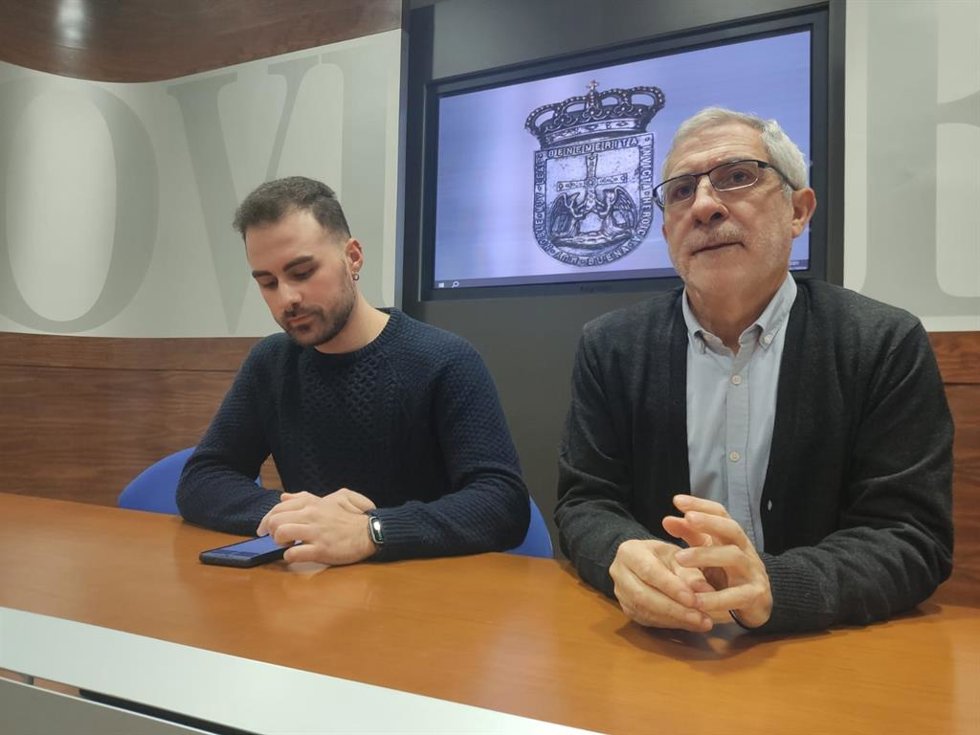 Rubén Arena y Gaspar Llamazares.