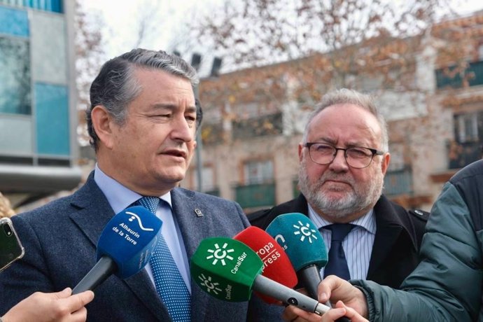 El consejero de Presidencia, Interior, Diálogo Social y Simplificación Administrativa, Antonio Sainz.