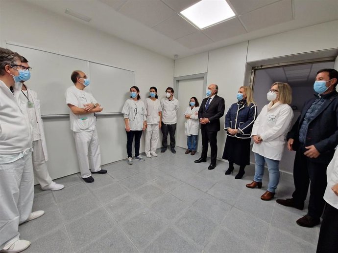 Eva Pajares en el Hospital Punta Europa de Algeciras.