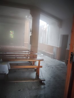 Interios de la iglesia de La Cañada, afectada por un incendio en las cubiertas.