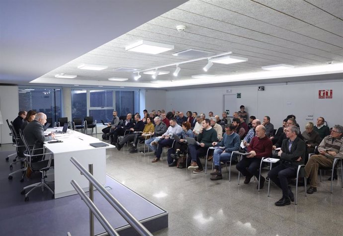 El consejero Aierdi ha presidido la reunión del Consejo sectorial de Medio Ambiente en el que han participado 40 representantes.