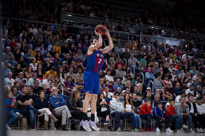 Archivo - El jugador y capitán del Bara Álex Abrines en un partido de la Liga Endesa 2023/24