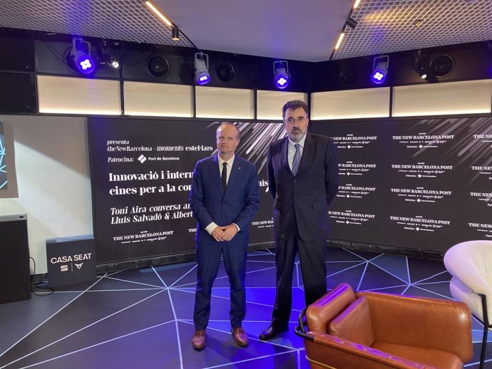 El secretario de Empresa y Competitividad de la Generalitat, Albert Castellanos, y el presidente del Puerto de Barcelona, Lluís Salvadó.
