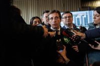 Almeida recuerda a Ribera la tala prevista de 270 árboles en Atocha por obras de Adif y pide su valoración al respecto