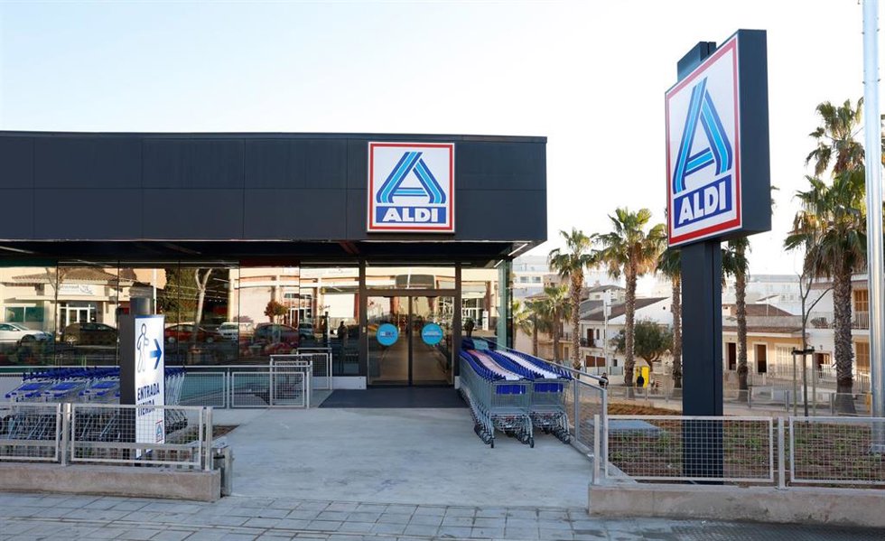 Archivo - Supermercado de Aldi 