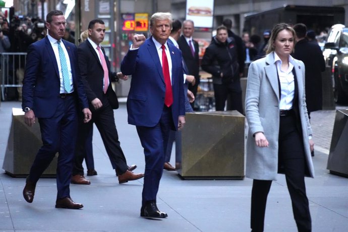 January 11, 2024, New York, New York, USA: DONALD TRUMP after closing arguments in his civil trial, at 40 Wall Street,.