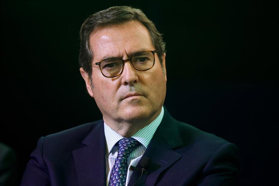 Archivo - El presidente de la CEOE, Antonio Garamendi.