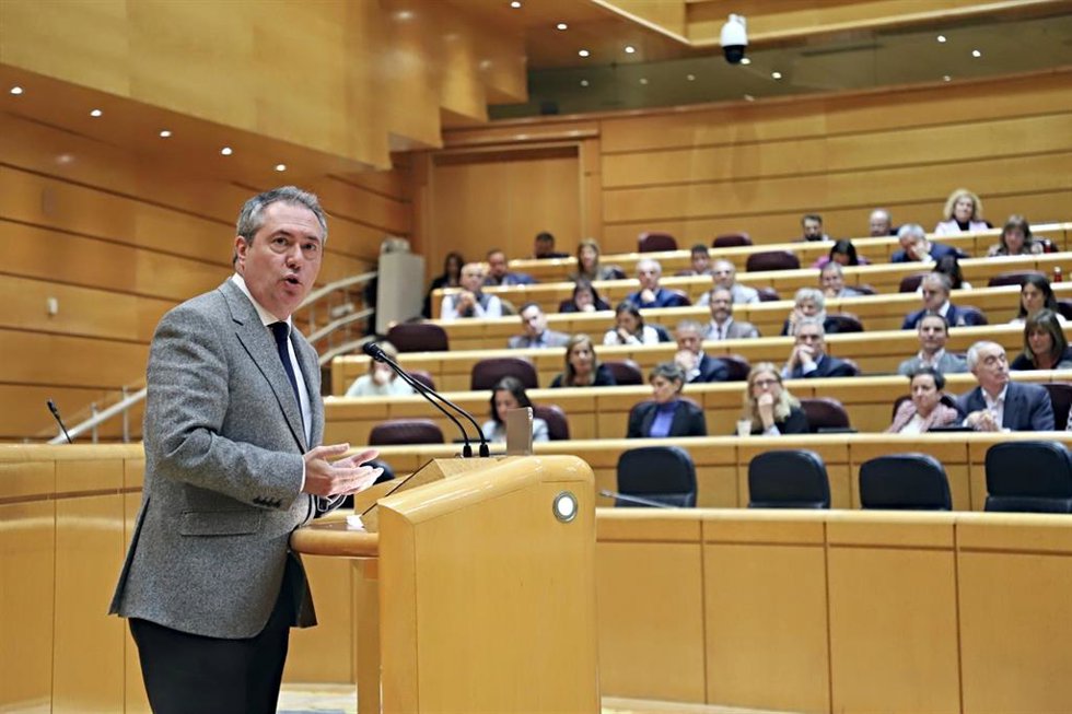 Archivo - El portavoz del PSOE en el Senado, Juan Espadas, en una foto de archivo.