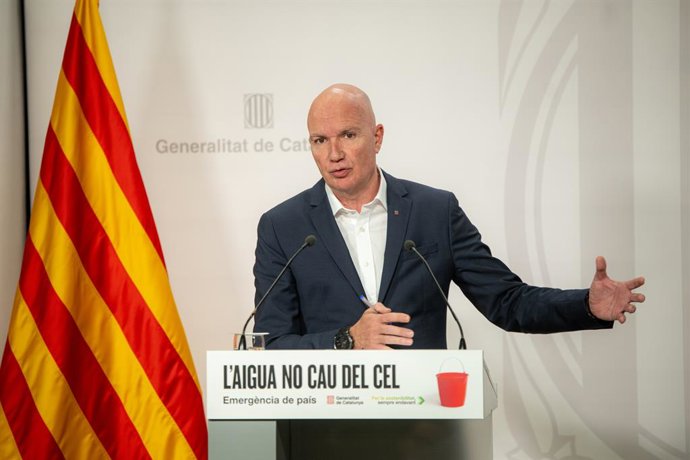 El conseller de Acción Climtica, Alimentación y Agenda Rural, David Mascort, durante una rueda de prensa tras el Consell Executiu, en el Palau de la Generalitat, a 16 de enero de 2024, en Barcelona, Catalunya (España). Durante la rueda de prensa, la po