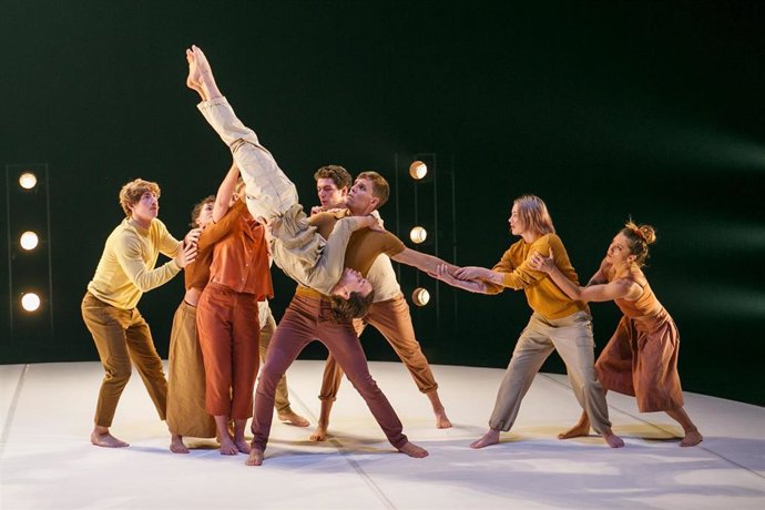 Archivo - El Teatre Coliseum de Barcelona acogerá 11 funciones del espectáculo de danza 'Humans 2.0' de la compañía Circa