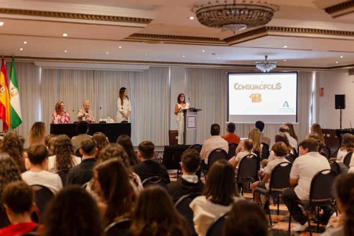 Los centros educativos andaluces, llamados a participar en la edición más musical del concurso Consumópolis