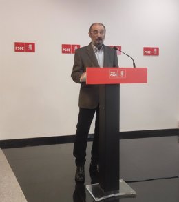 El secretario general del PSOE de Aragón, Javier Lambán.