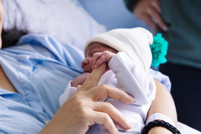 Bebé recién nacido