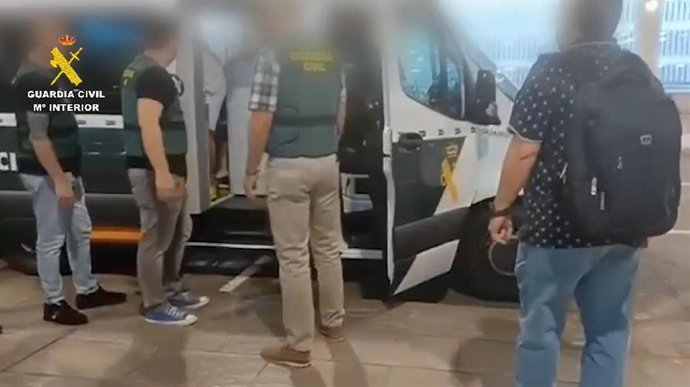Operación Flataya de la Guardia Civil en la que se ha desarticulado a un grupo criminal itinerante que se desplazaba desde Polonia para robar en viviendas en Málaga y la costa levantina.